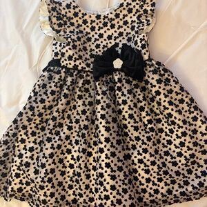 Beautiful occasion dress :)